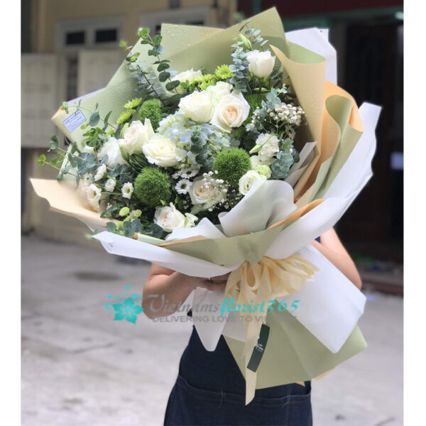 White Roses Bouquet - Image 2